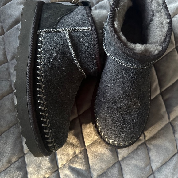 UGG Shoes - UGG Black Shearling-Lined Ankle Booties